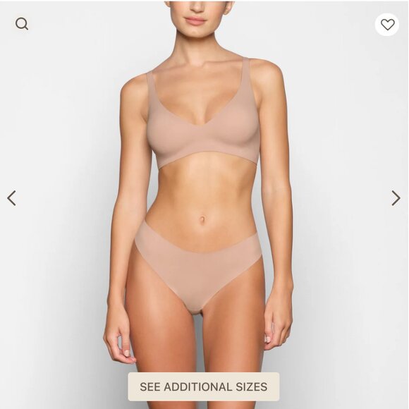 SKIMS PLUNGE BRALETTE Small NWT - Picture 1 of 10